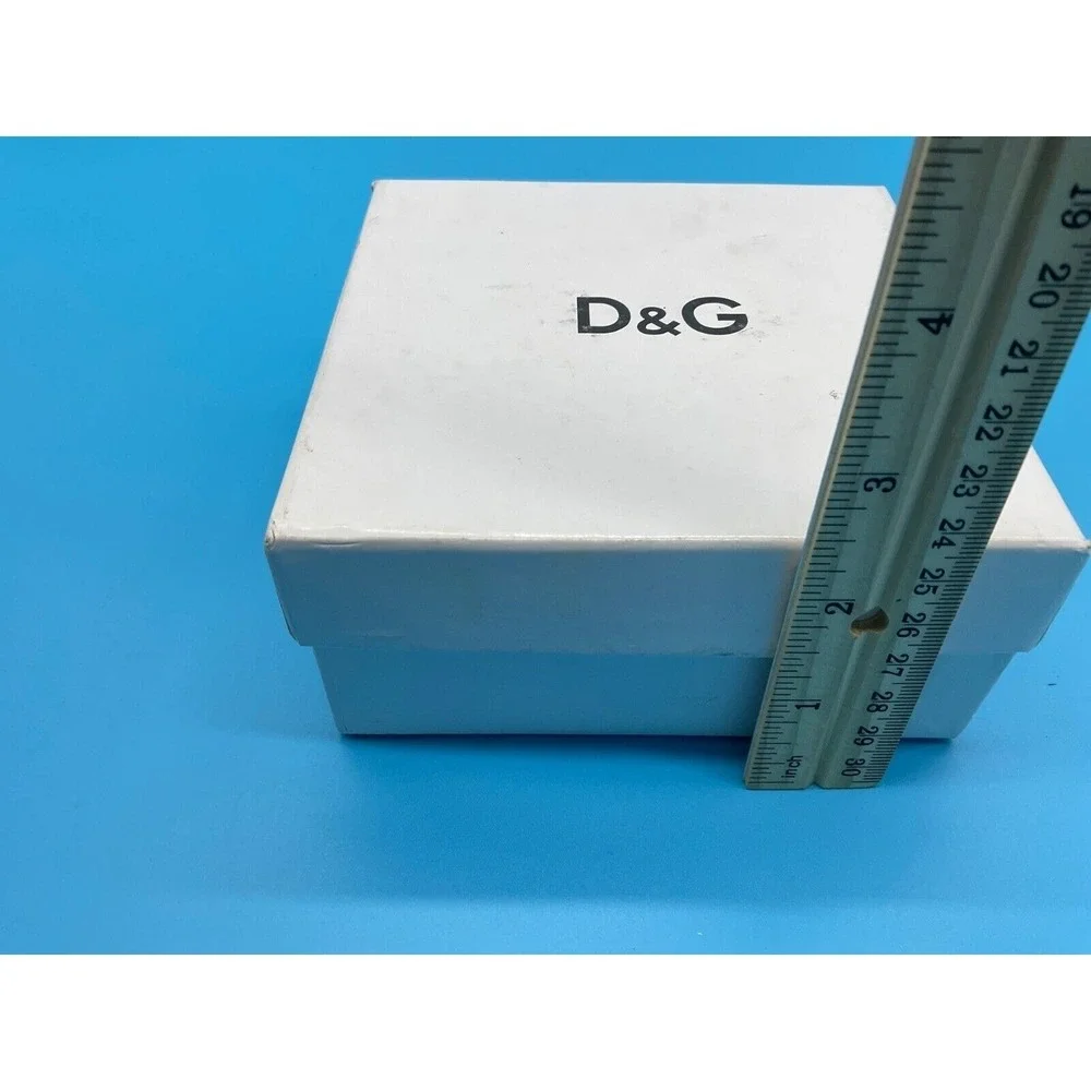 D&G White Gift Box 5x5x2 with Dust Cover Authentic SEE IMAGES BOX ONLY Luxury